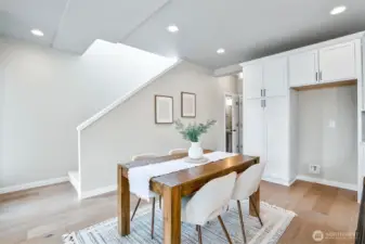Photographs are for illustrative purposes only. Features, finishes, interior/exterior colors, landscaping and floorplan shown may vary from actual homes built.