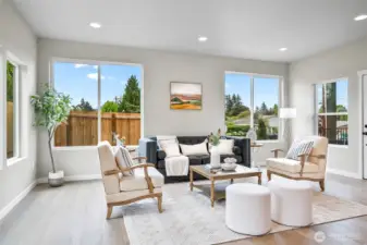 Photographs are for illustrative purposes only. Features, finishes, interior/exterior colors, landscaping and floorplan shown may vary from actual homes built.