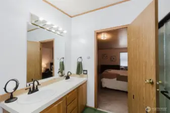 Plenty of counter space here!