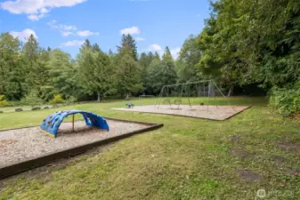 Enjoy the Gamblewood common areas