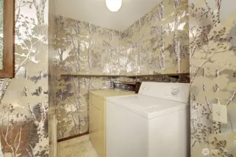 Yes, that wall paper is amazing!