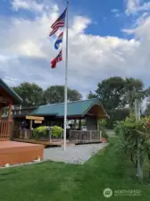 uaint & patriotic flag pole