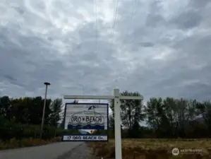 Driving into Oro Beach