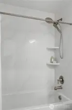 Max Tub/shower with quartz surround and clean finishes