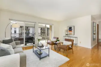 Bright and south facing living room