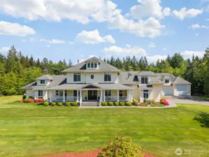 Elegant custom-built home with huge detached garage w/RV port & Mother in law apartment