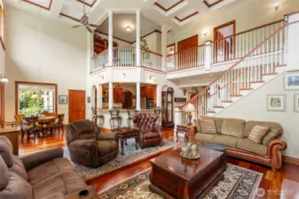 Looking back at the kitchen and library loft above.