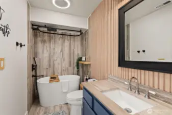 Full Bathroom on Upper Level
