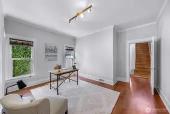 great light from the south facing windows