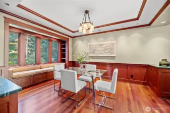 Formal dinning room