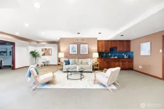 Downstairs rec room with wet bar.