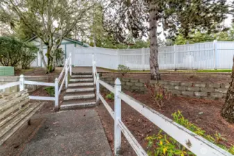 Walkway to clubhouse.