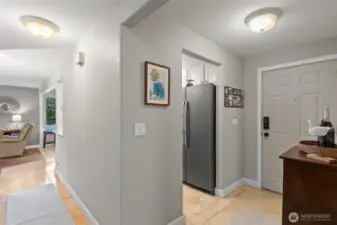 Entry/programable lock on door