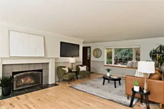 Spacious layout ideal for entertaining or family gatherings.