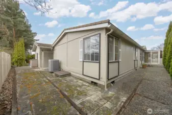 Easy keeper yard space.