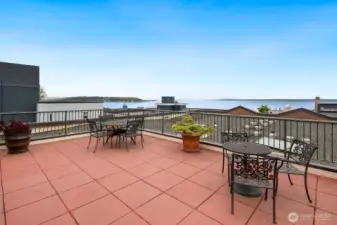 Deck level 1