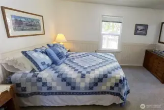 Primary bed