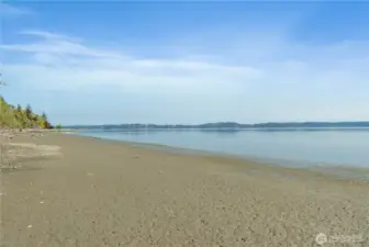 Your very own private sandy beach