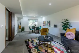 Great Room/ Bonus Room