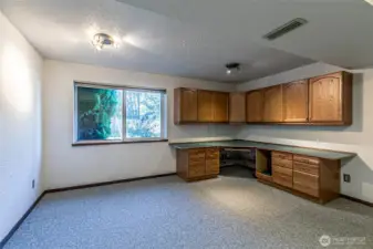 Large Room/ Office