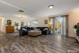 Spacious living room.