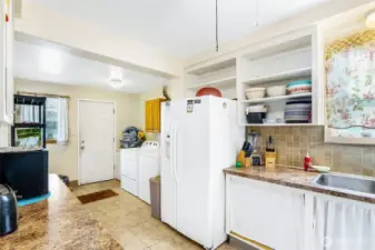 Convenient laundry area off of back entry.