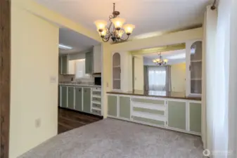Dining room & Kitchen to the left