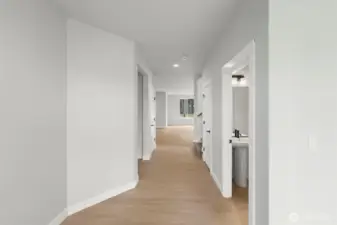 Picture of previously completed home in the same community. For illustrational purposes only. Actual plans and specs may vary. Some features shown are upgrades.