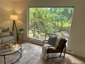 Living with Big Window