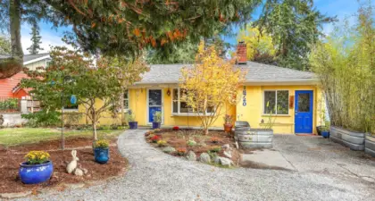 This enchanting one story home is located in the heart of West Shoreline!