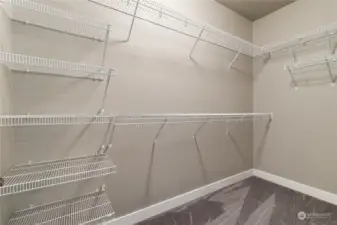 Walk in Closet