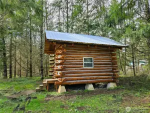 Extra storage or bunkhouse