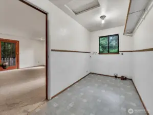 Large laundry room