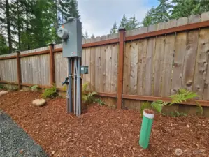 200 amp wire lead, 100 amp box water & sewer