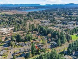 Ideally situated next to the Microsoft campus and just minutes from scenic parks, trails, dog parks, Lake Sammamish, and other local amenities.