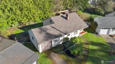 Arial entire house and yard