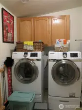 WASHER & DRYER STAY!
