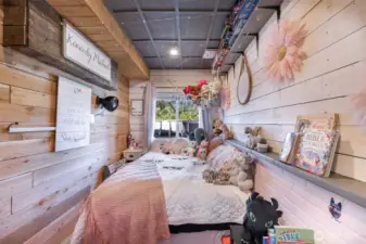 Lower level ADU bedroom 1