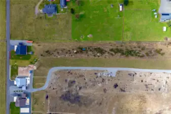 Almost 5 Acres! Shed / Workshop / Storage Outbuildings