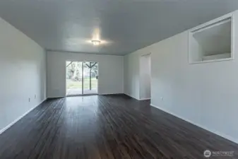 Lower-level bonus room