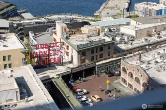 Imagine living literally steps away from the world-famous and iconic Pike Place Market. While tourists snap photos to capture their memories of this legendary landmark, you get to enjoy its vibrant energy and charm every day—no photos needed! It's an experience that truly makes this condo a unique Seattle treasure.