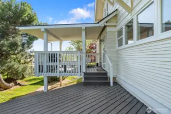 Large updated porch areas