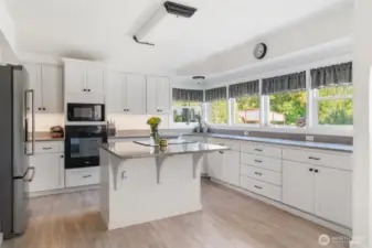 Lovely updated kitchen