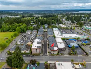 Oh hello Renton Highlands amenities!