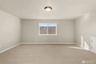 Bonus room upstairs for flexibility as a bedroom or whatever you need for added space. Room is pre-wired for phone/ internet.