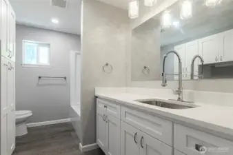 second bath/utility