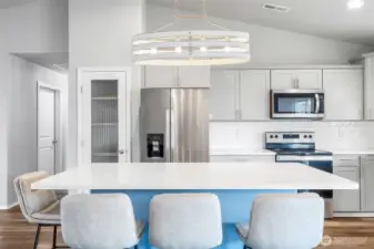 Quartz countertops are durable and pretty!