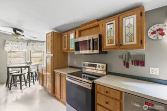 Kitchen and breakfast nook.