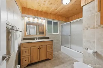 Full bath on main level.