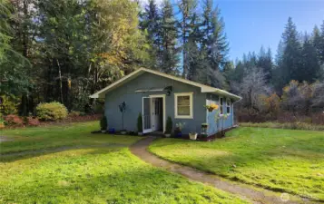 Just steps from the big house, let's go in to the "little" house!